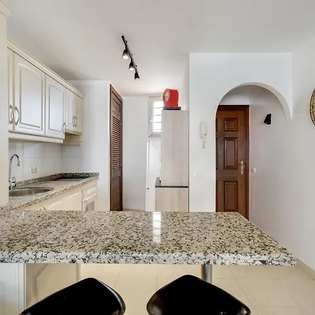 Appartamento Charming 2-bedroom With Ocean Views In Adeje